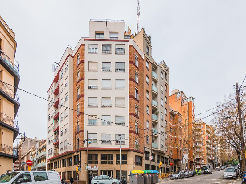 Restored flat of 68 m2 in Horta-Guinardó, Baix Guinardó